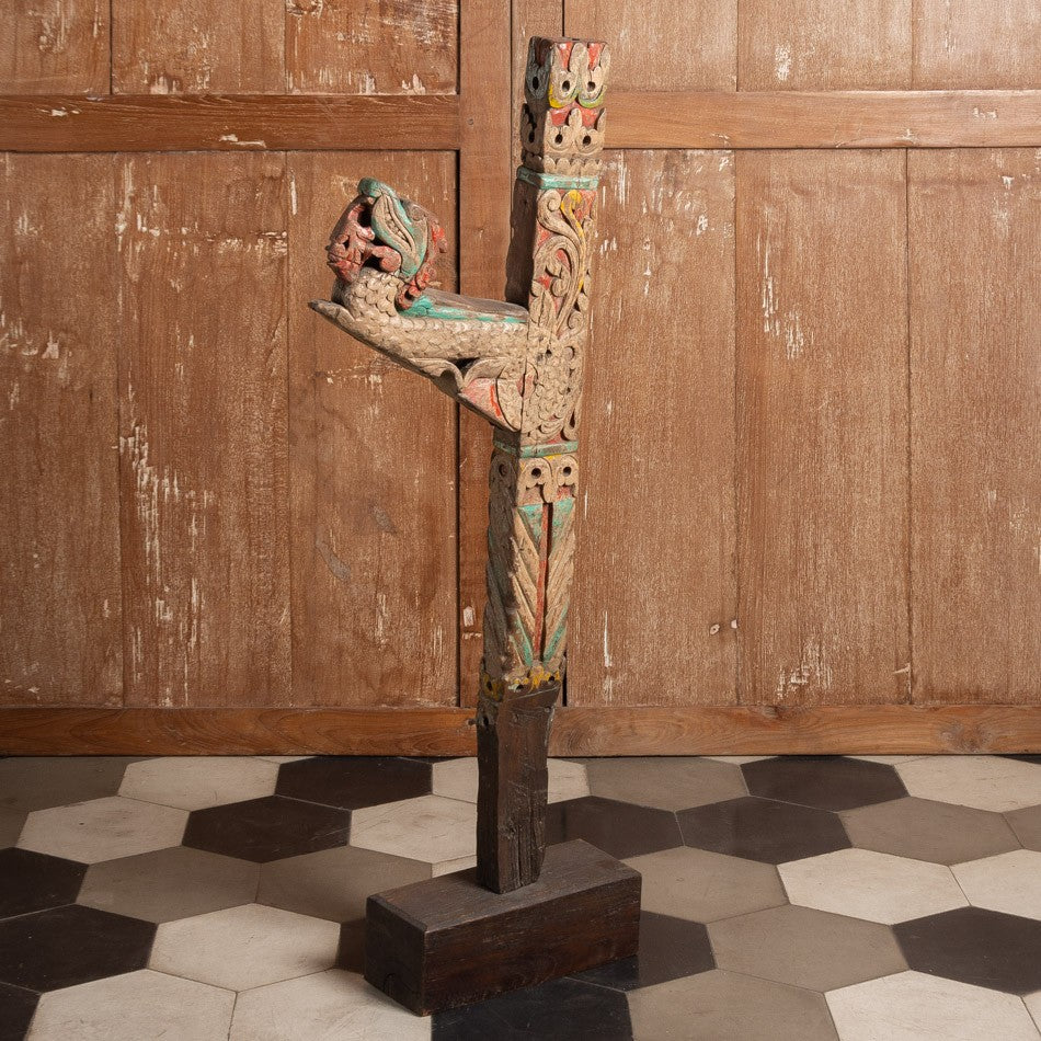 ESCULTURA TOTEM BALINÊS