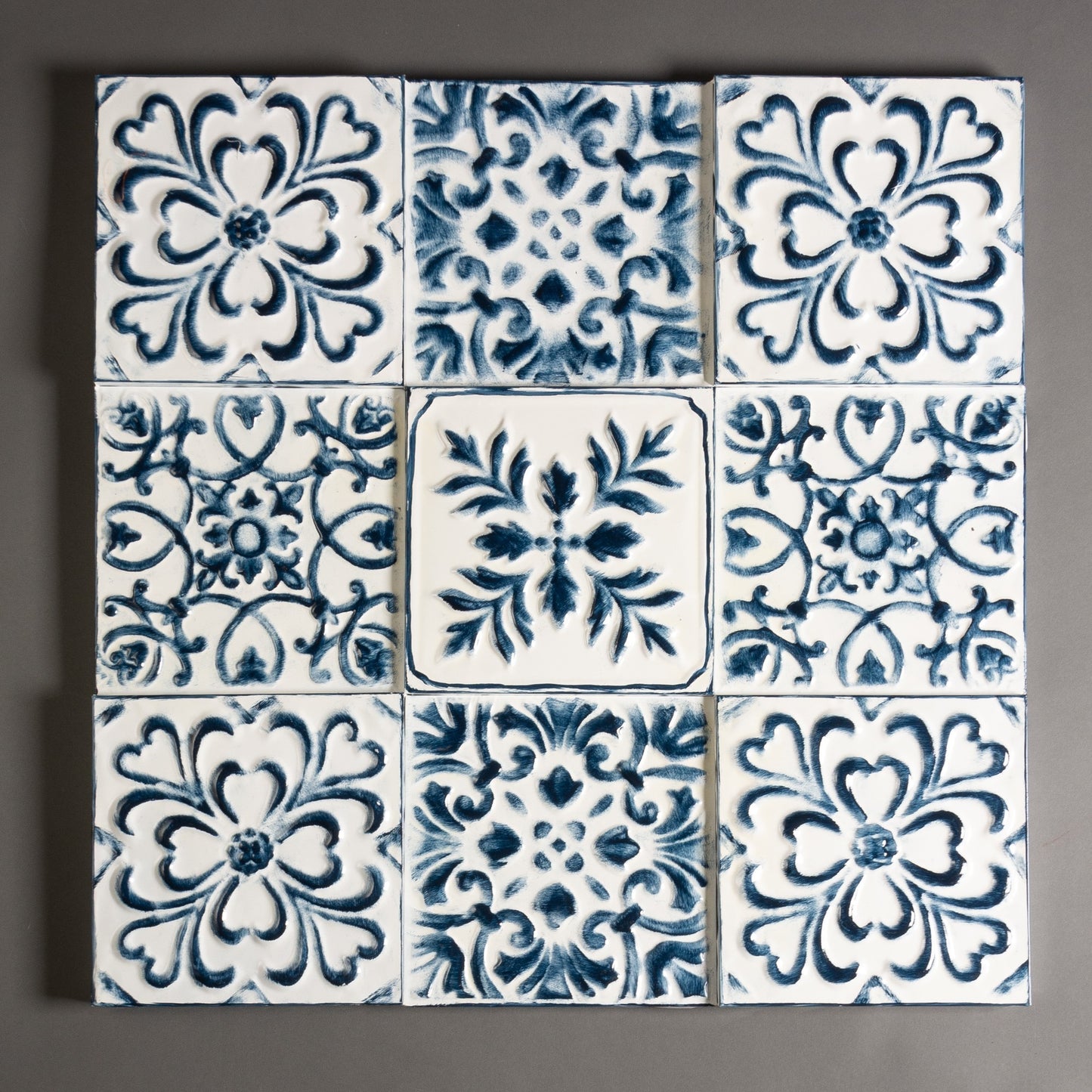 QUADRO DE METAL ESTILO AZULEJARIA PORTUGUESA