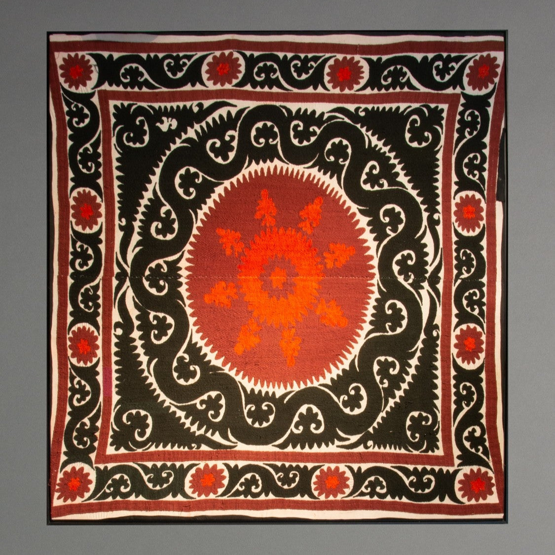 QUADRO TAPEÇARIA SUZANI 1,45x1,55M