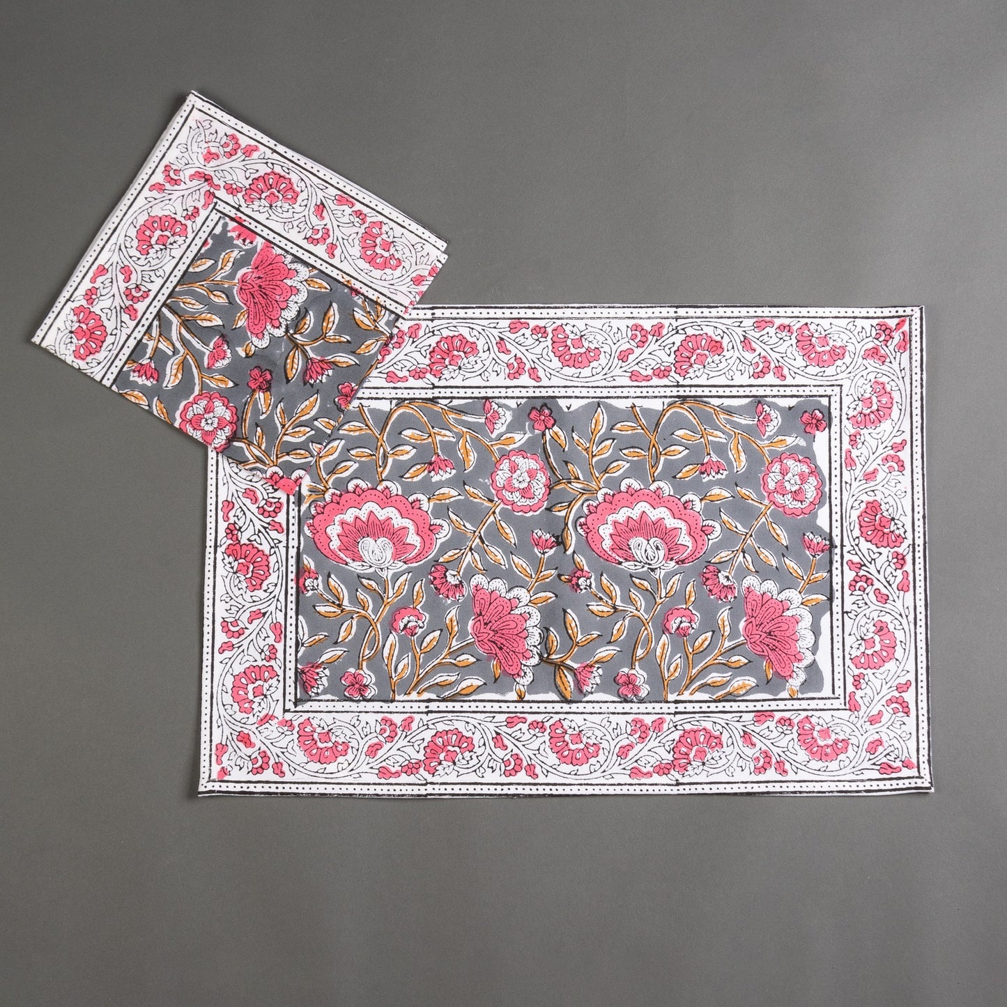 CONJUNTO APOIO DE PRATO E GUARDANAPO