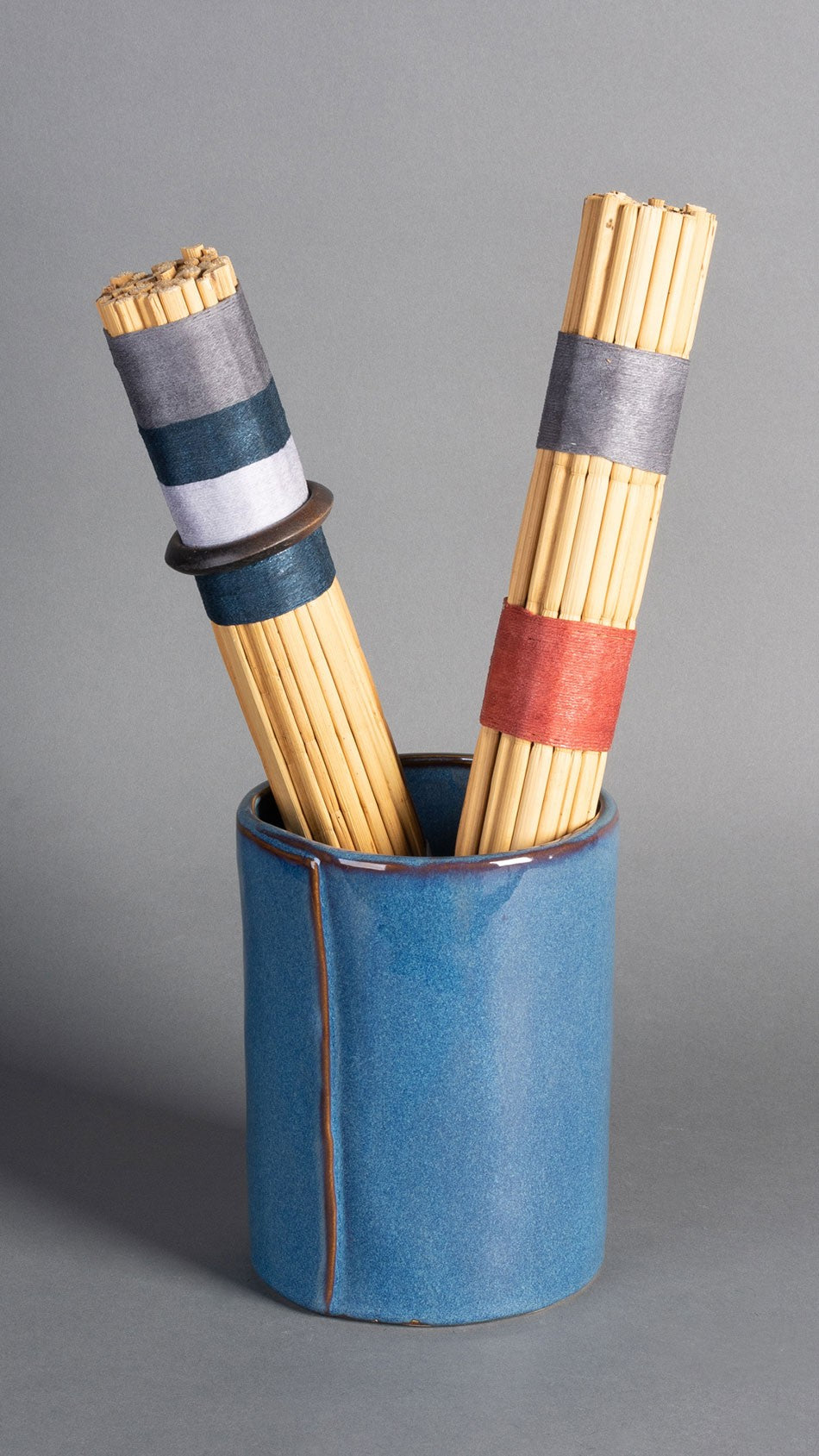 ESCULTURA CILINDRO PALHA