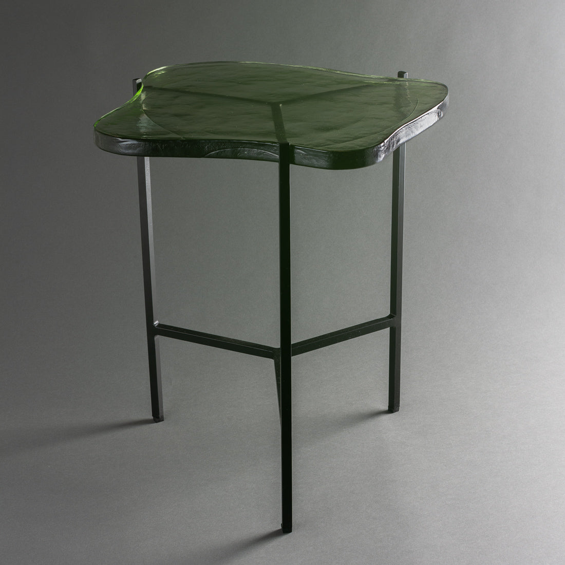 MESA ORGÂNICA VETRO