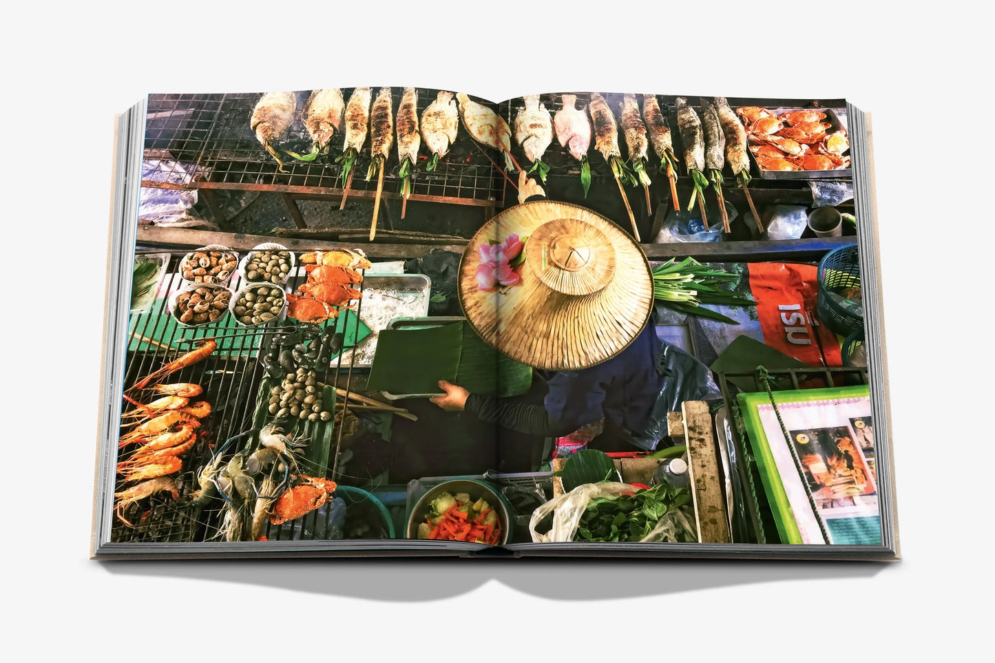 LIVRO TRAVEL SERIES: BANGKOK SPIRIT