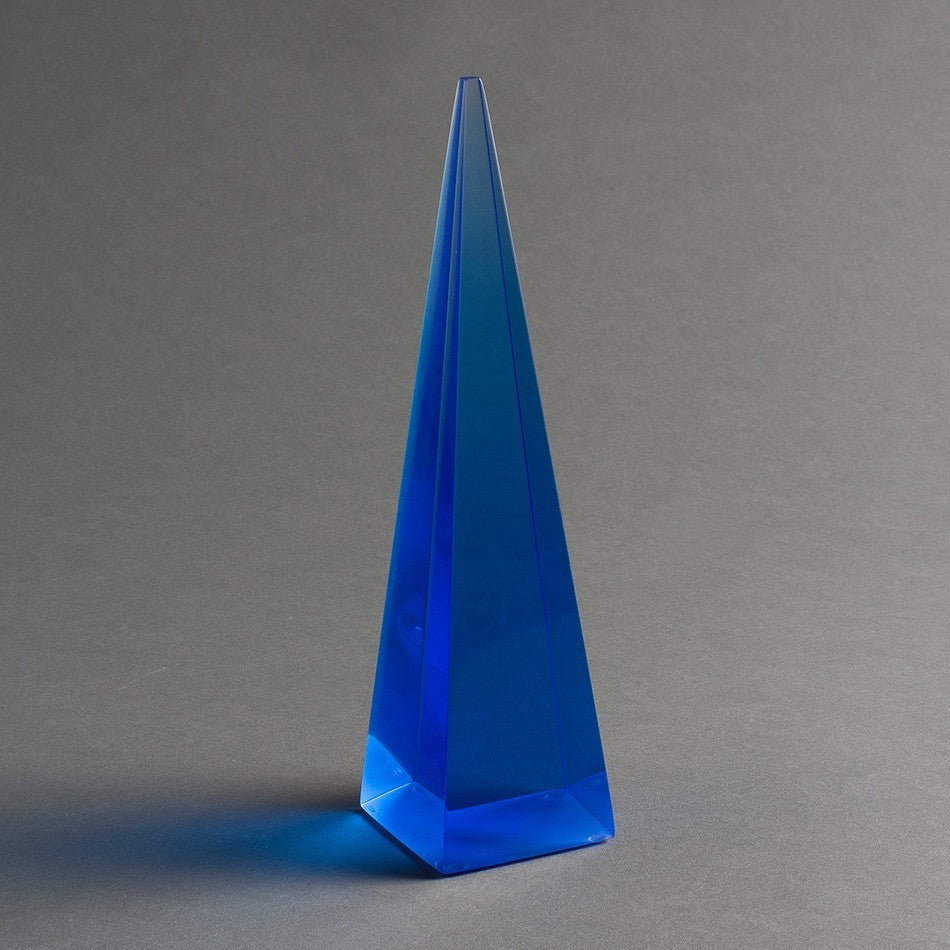 ESCULTURA PIRAMIDE P