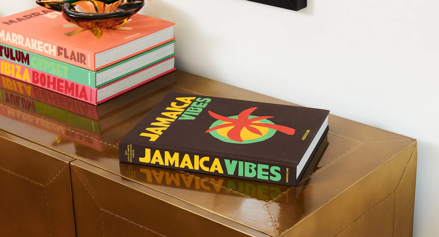 LIVRO TRAVEL SERIES: JAMAICA VIBES