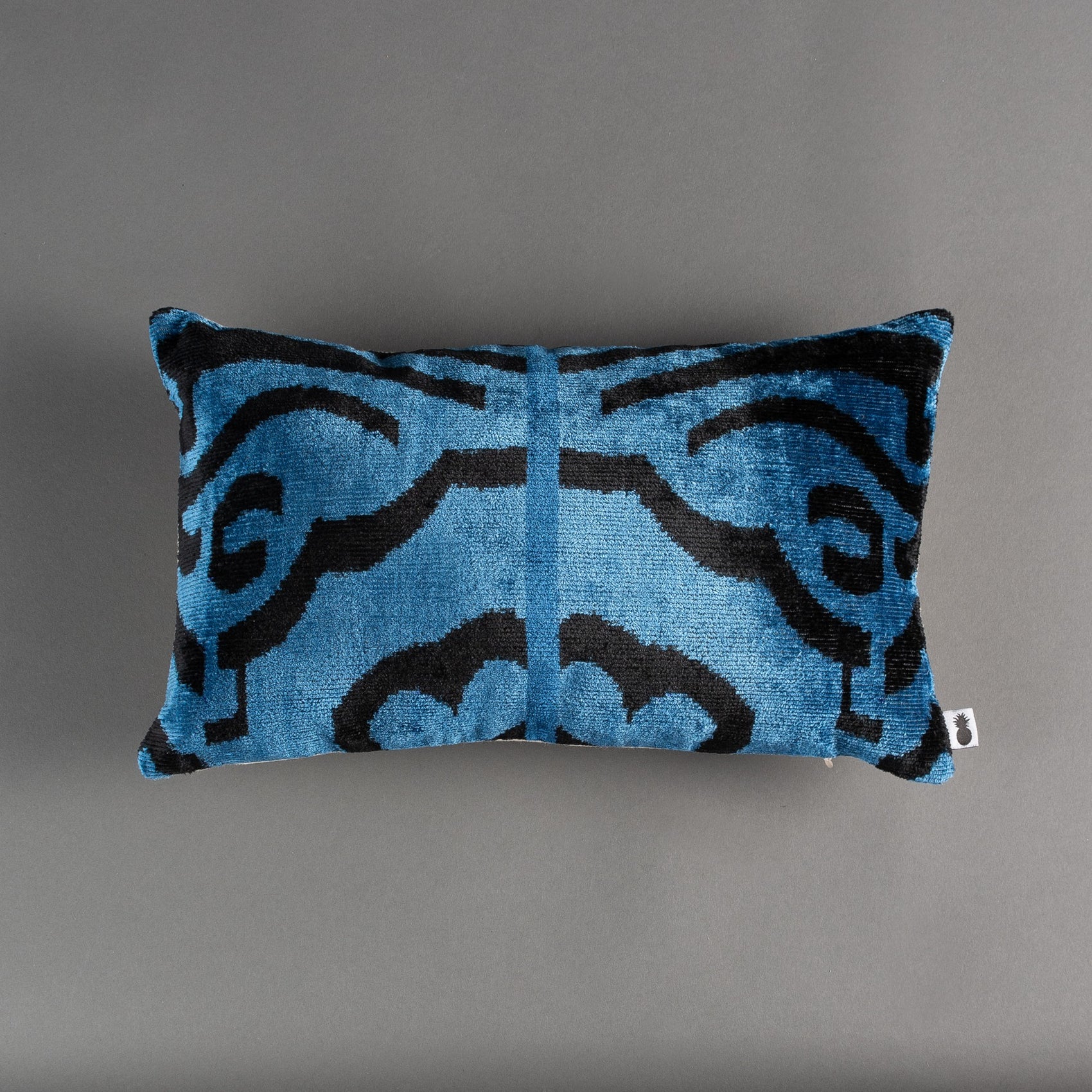 ALMOFADA VELUDO DE SEDA IMPORTADA 40x25CM