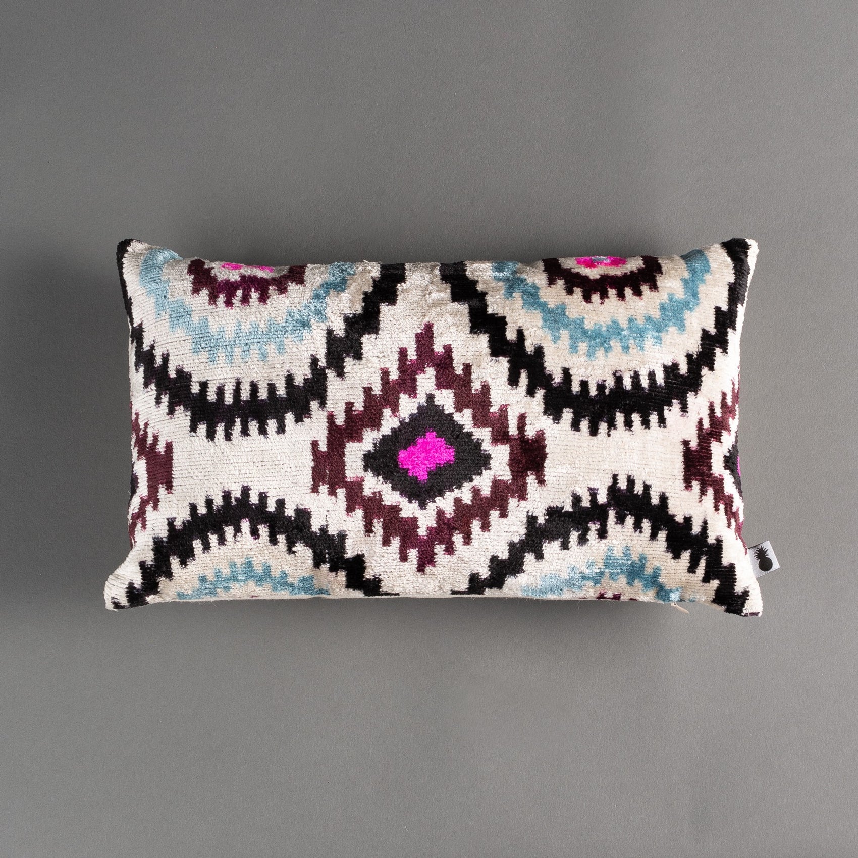 ALMOFADA VELUDO DE SEDA IMPORTADA 40x25CM