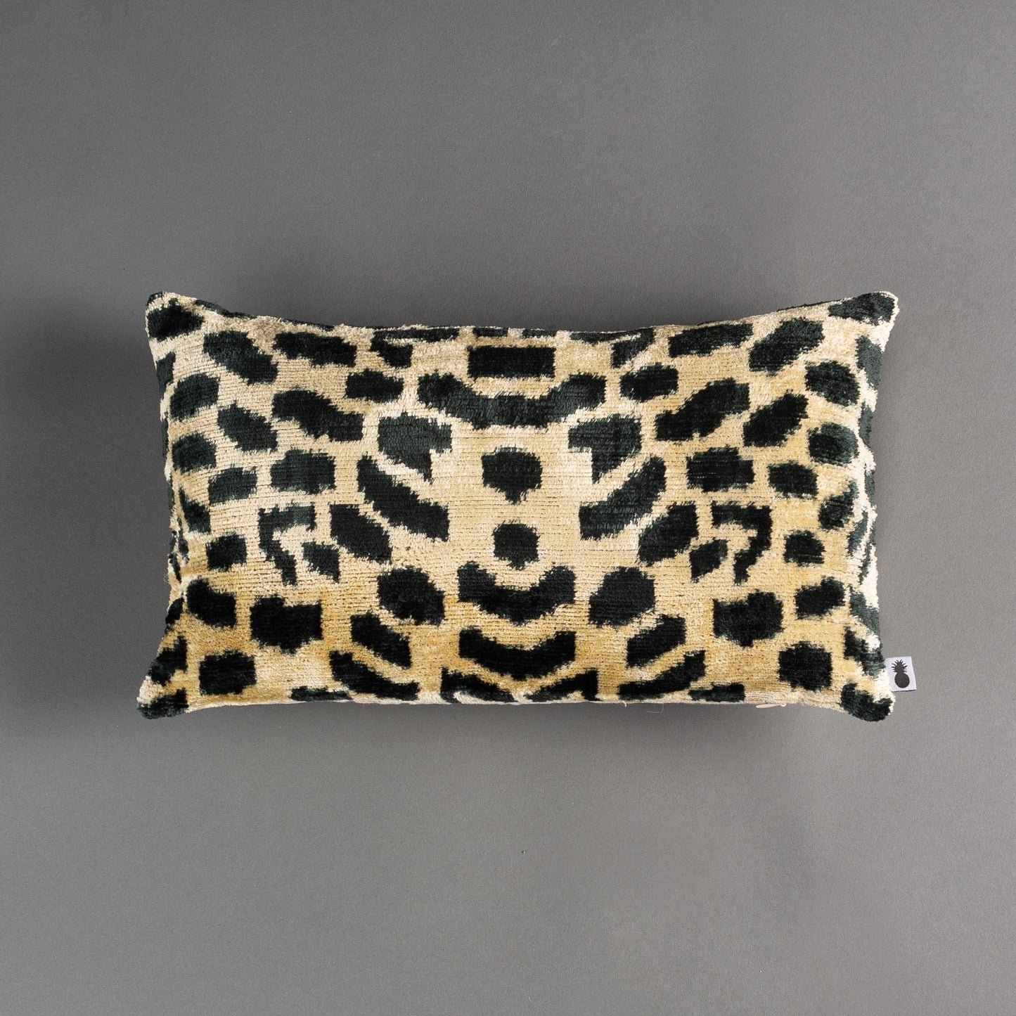 ALMOFADA VELUDO DE SEDA IMPORTADA 40x25CM