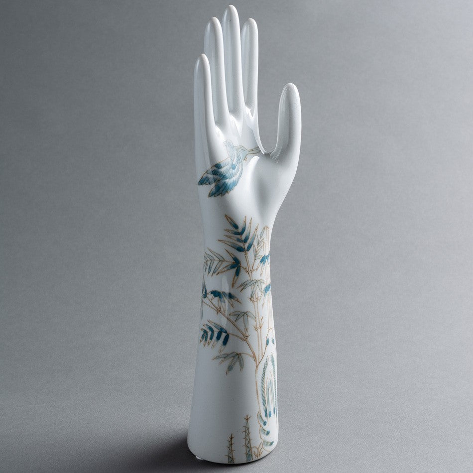 ESCULTURA MANO 2