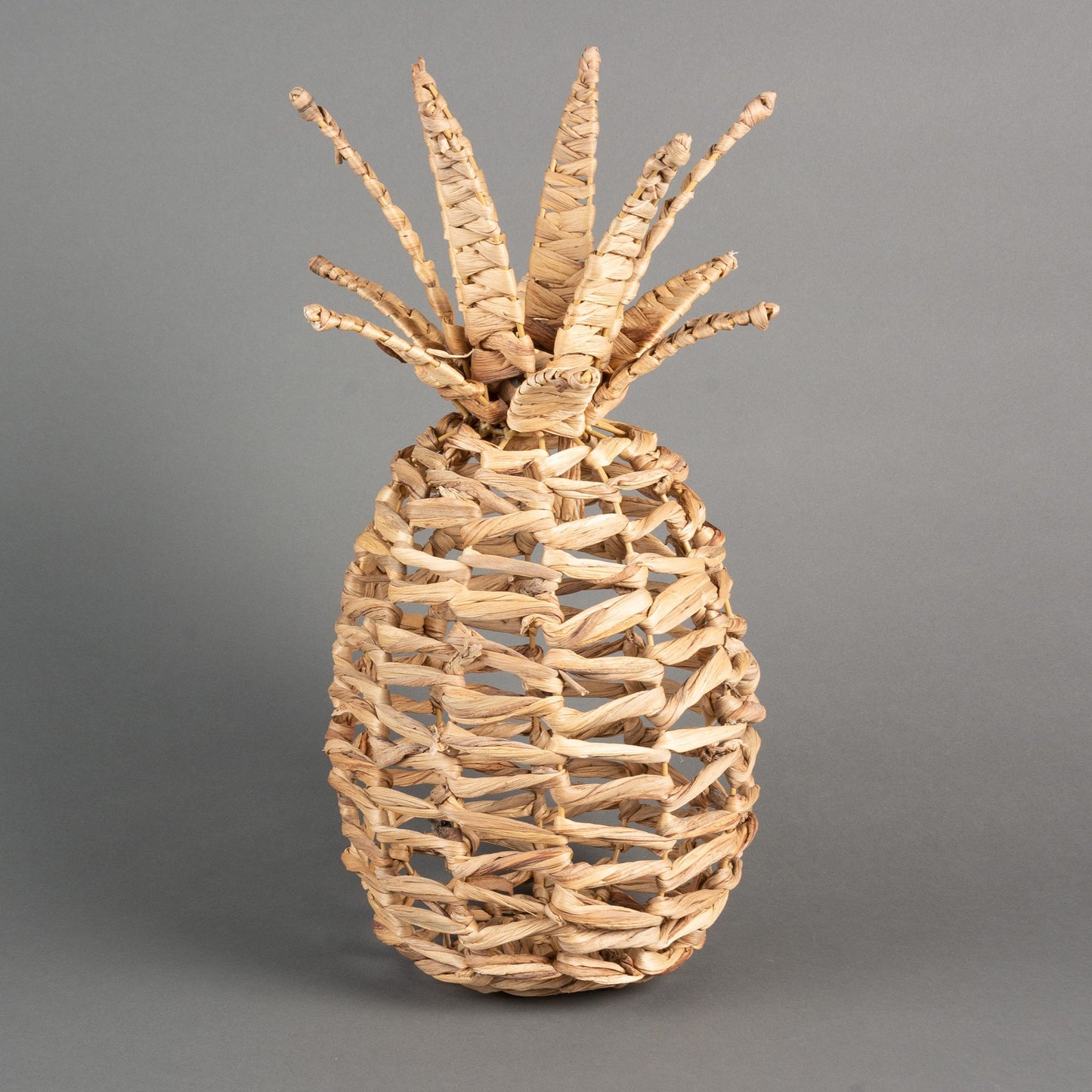 ESCULTURA ABACAXI FIBRA NATURAL G