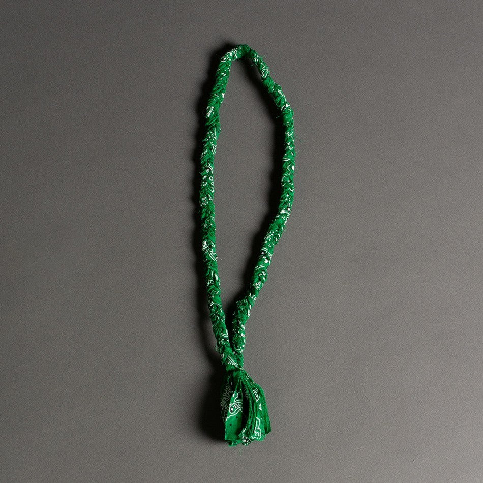 COLAR BANDANA VERDE