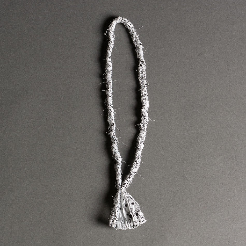 COLAR BANDANA BRANCO