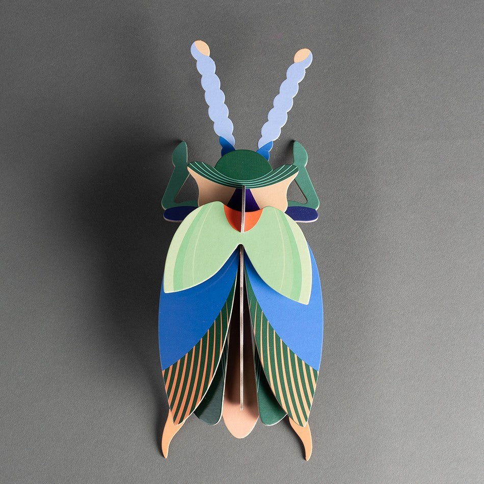 ESCULTURA PAPEL BESOURO G