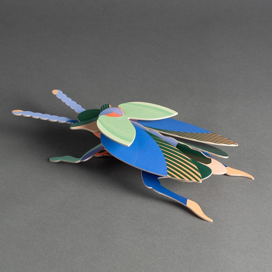 ESCULTURA PAPEL BESOURO G