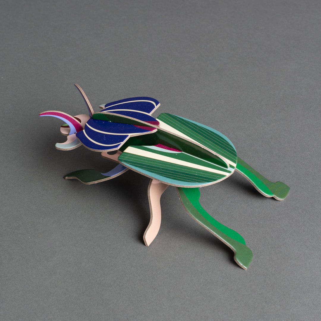 ESCULTURA DE PAPEL BESOURO PEQUENO MIMELA SCAR