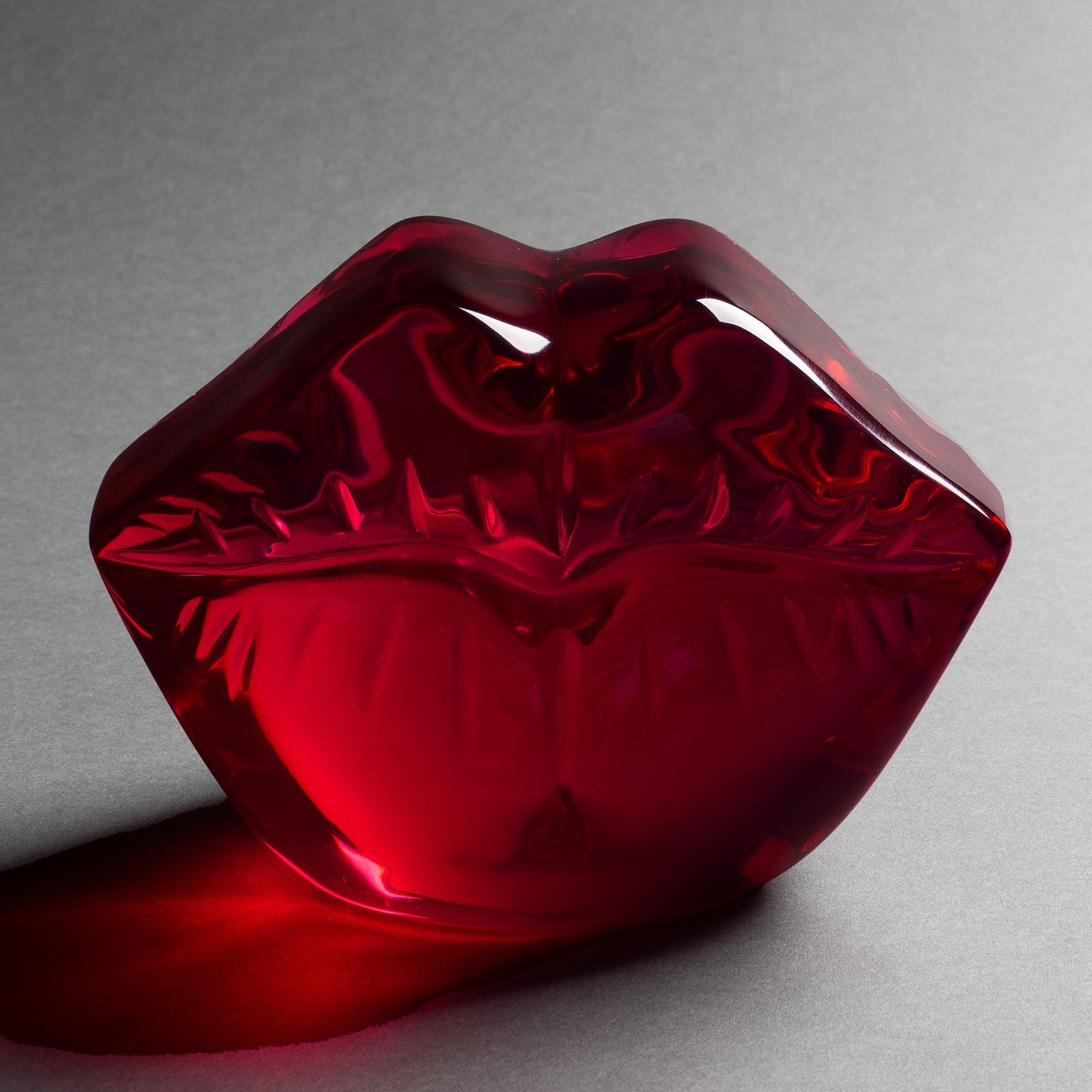 ESCULTURA BACIO ROSSO