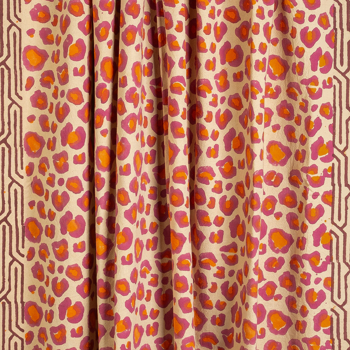 TOALHA DE MESA LEOPARDO PINK