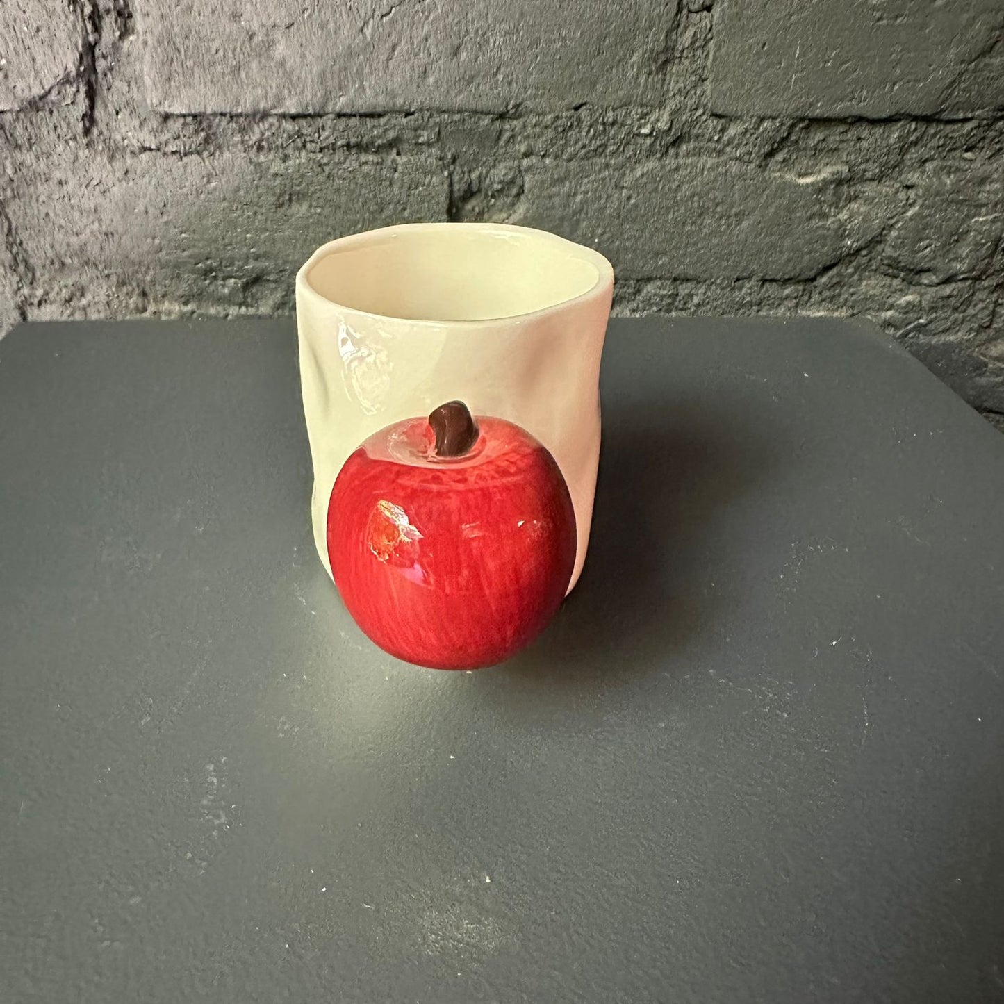 CANECA MAÇÃ