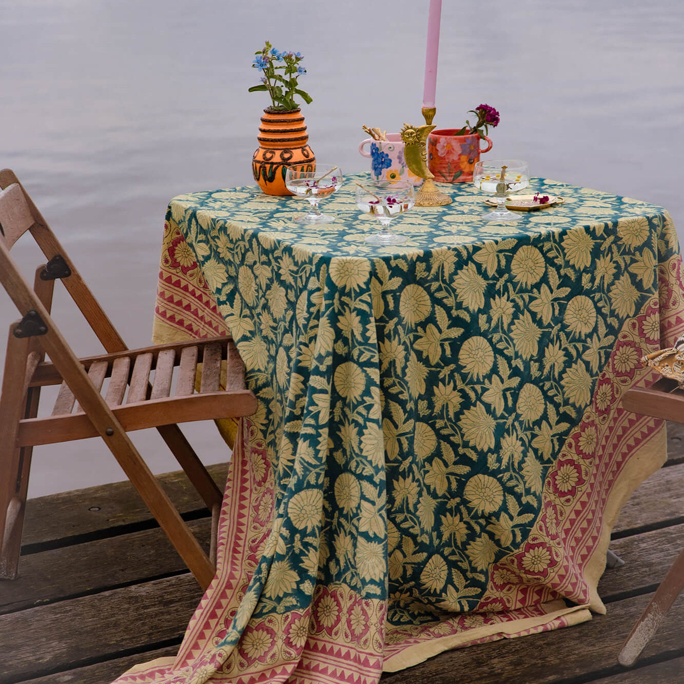 TOALHA DE MESA BLU E ROSA