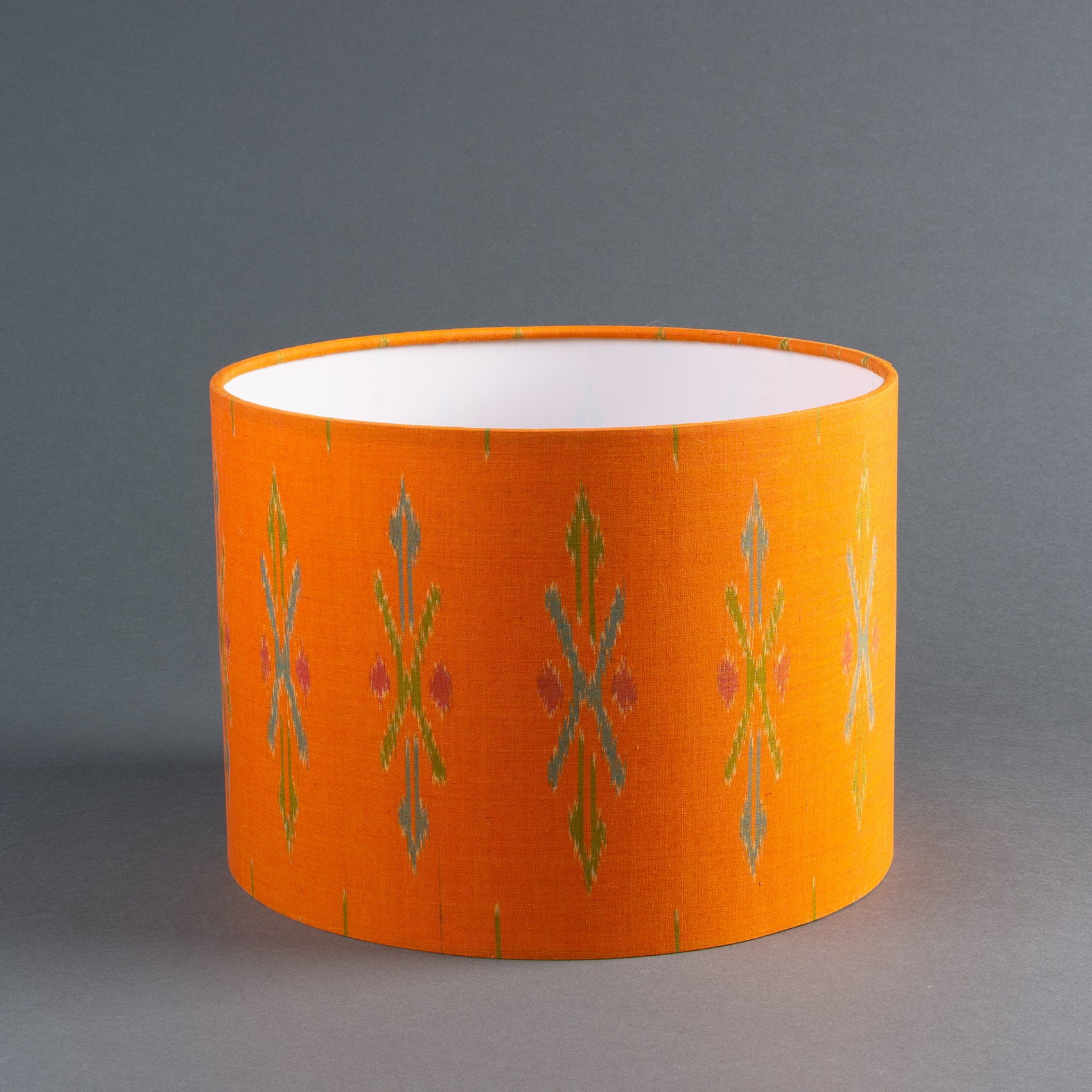 CÚPULA STUDIO BERGAMIN IKAT LARANJA