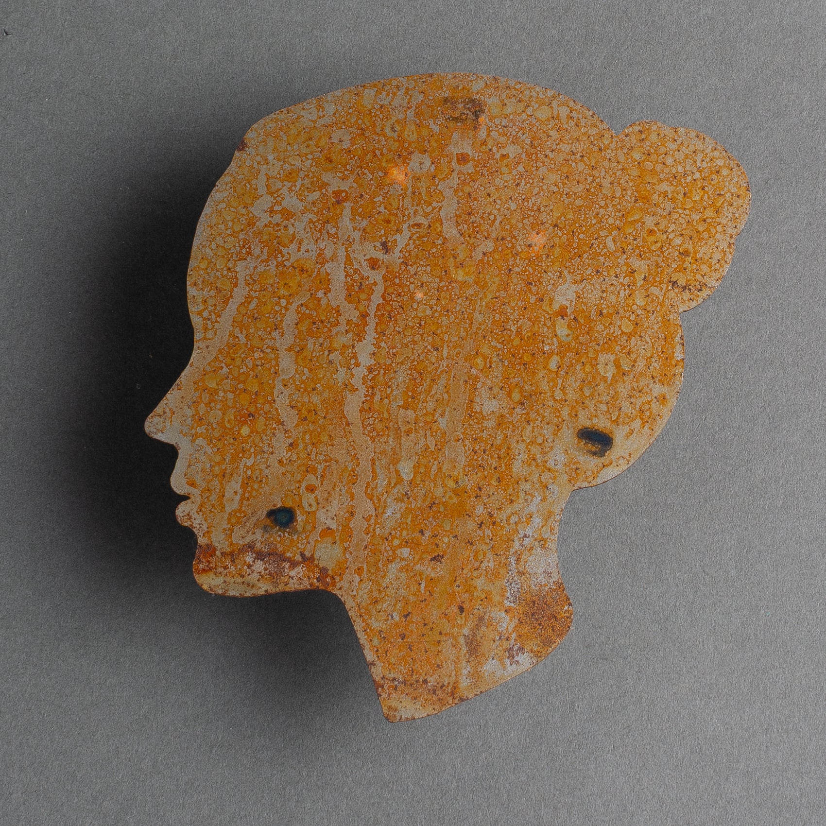 ESCULTURA PERFIL DONNA