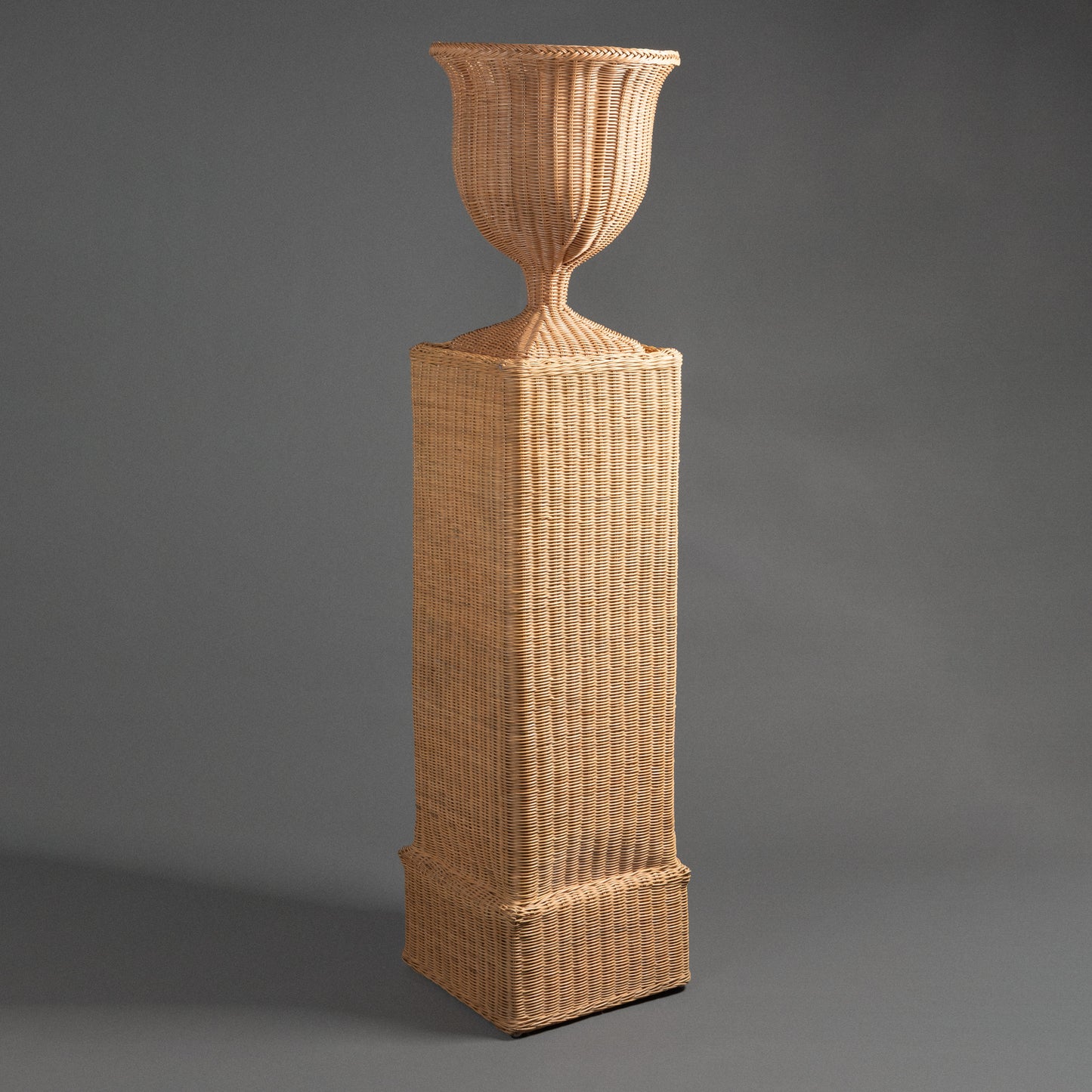 PEDESTAL RATTAN