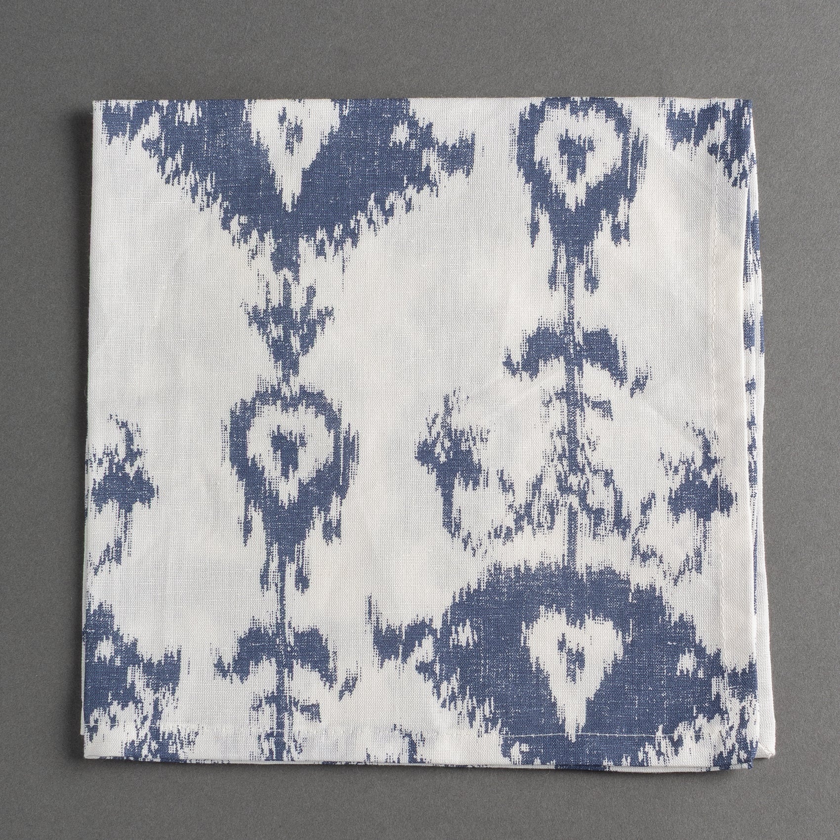 GUARDANAPO IKAT BIANCO E BLU