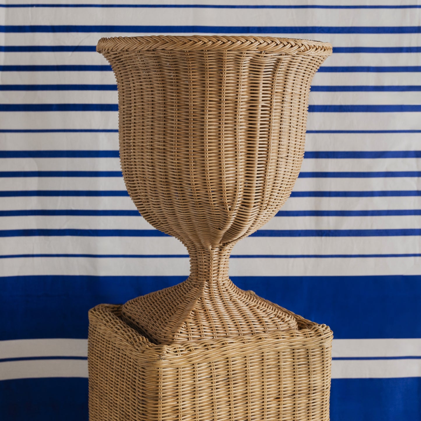 VASO ÂNFORA RATTAN